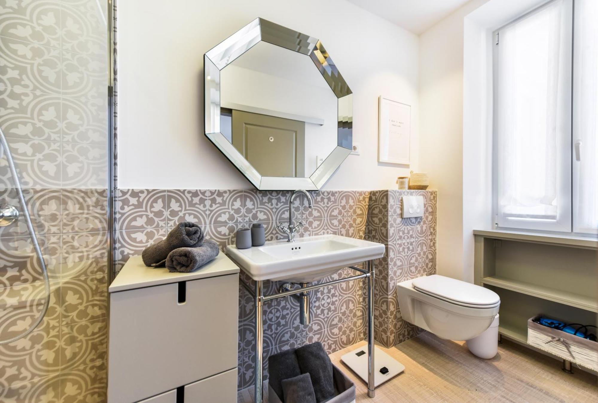 Luxury Apartment Sunce Ровин Екстериор снимка