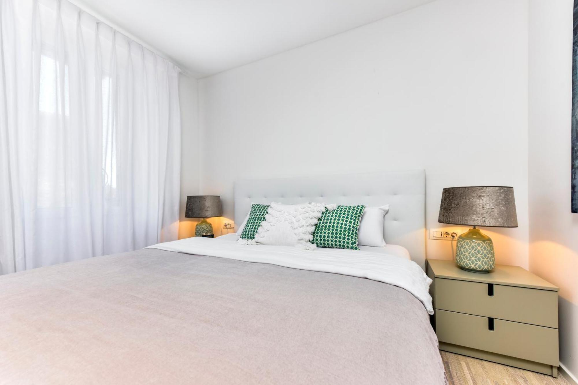 Luxury Apartment Sunce Ровин Екстериор снимка